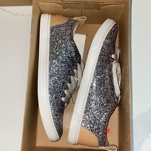 Women’s Ugg tennis shoes